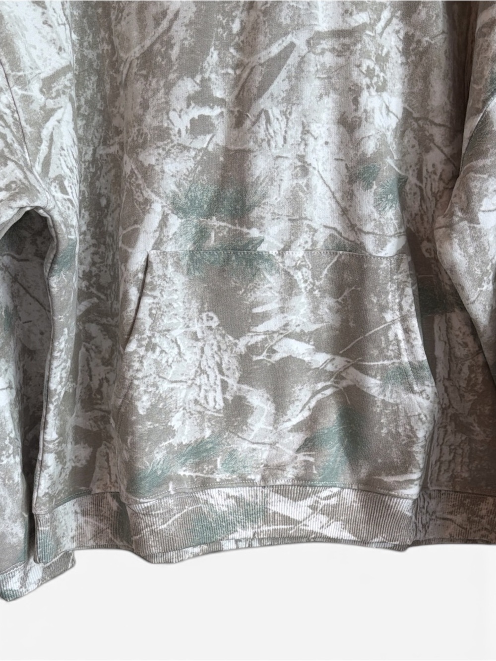 Lily & Lottie Faded Camo Hoodie Size Large White Turquoise Kangaroo Pocket NEW - Picture 4 of 11
